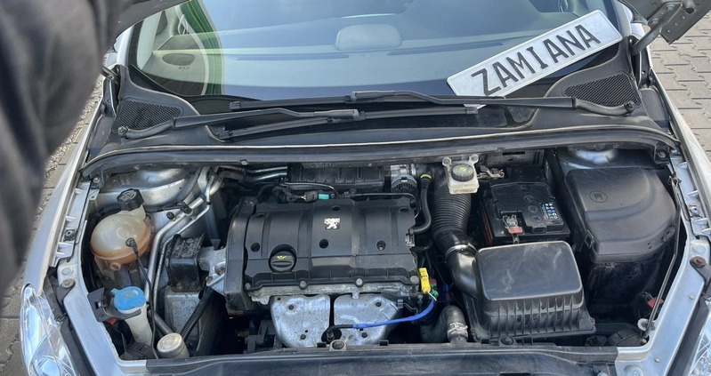 Peugeot 307 CC cena 9800 przebieg: 170000, rok produkcji 2004 z Mikołajki małe 742